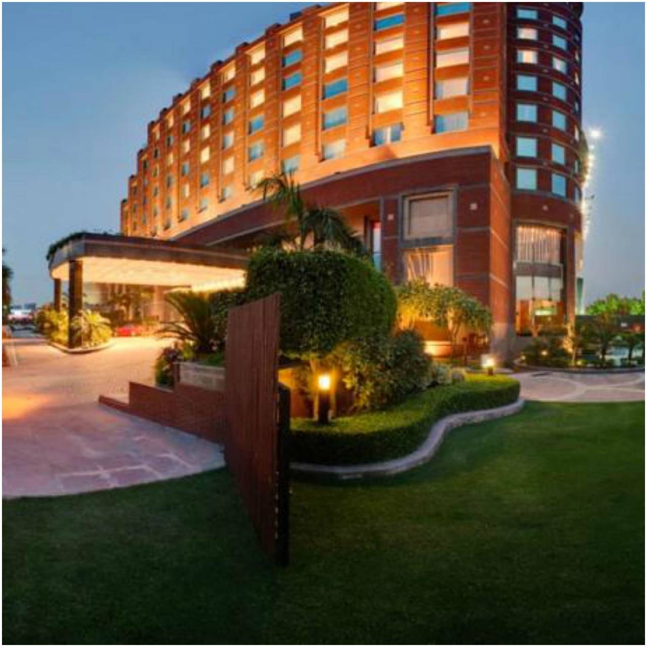 Radisson Blu Hotel Noida 