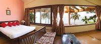 Hawaii The Sea Side Village Retreat 
