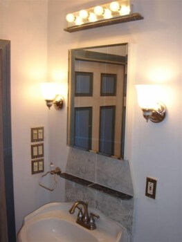 Herbivorian House Bathroom