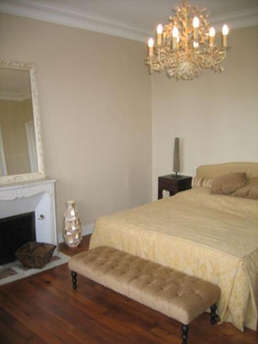 Chateau Valcreuse 