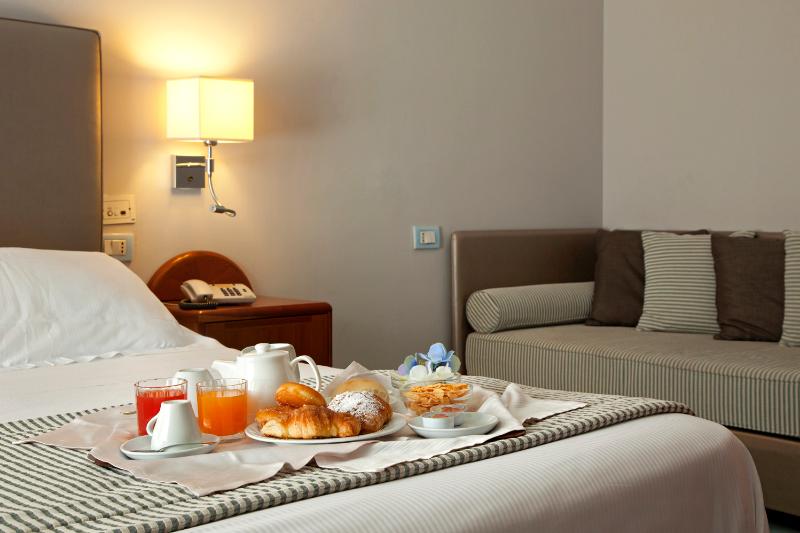 Beauty Farm Villa Luisa (بیوتی فارم ویلا لویسا) Room