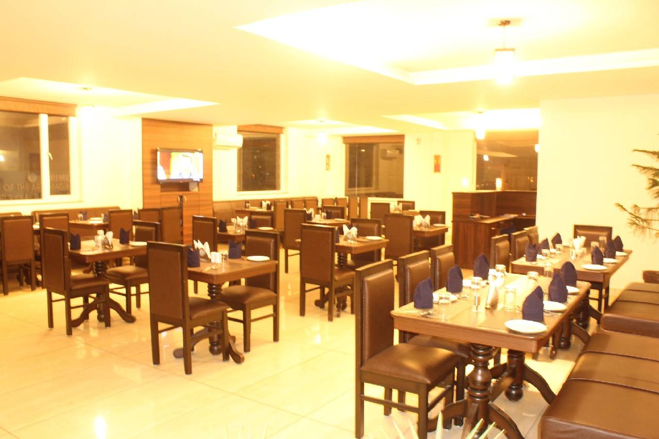 Hotel Holiday Hill 