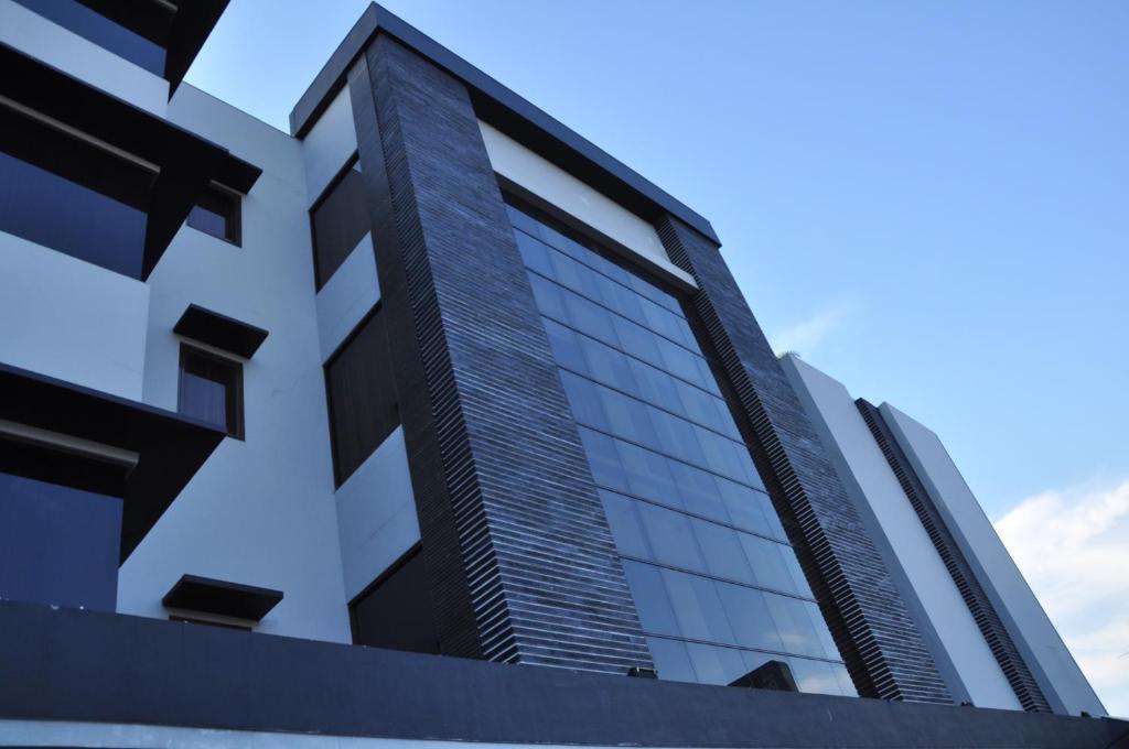 Riez Palace 