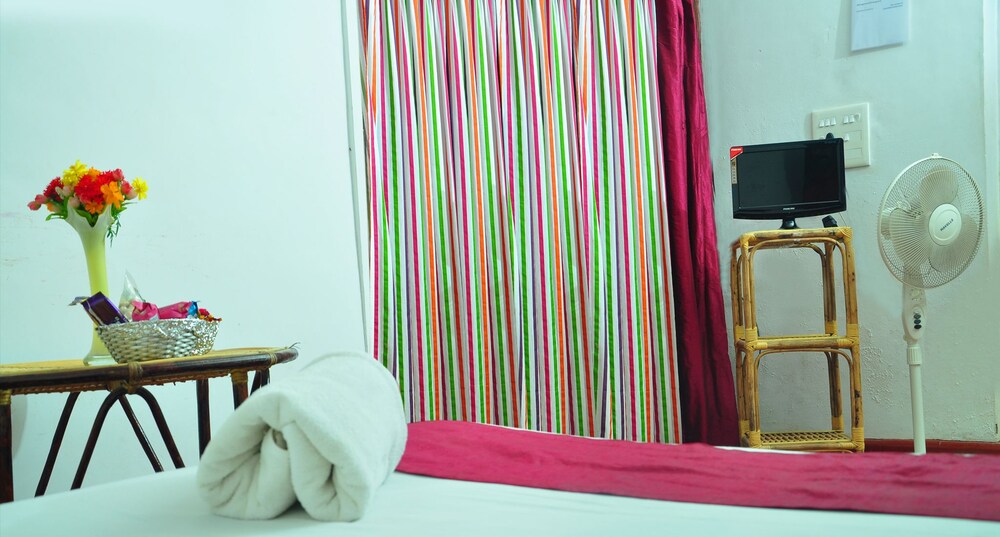 Punarjani Ayurvedic Resorts (پونارجانی آیورودیك رسورتس) Guestroom