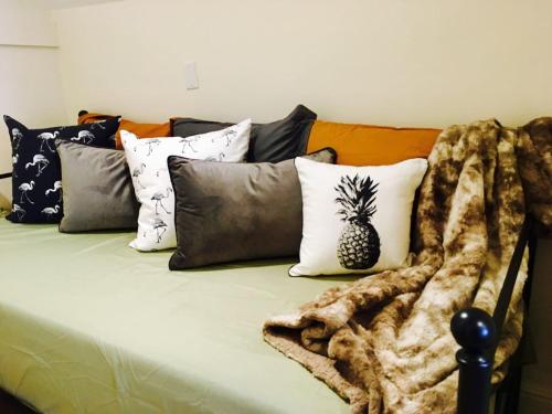 Stayloom's Farmhouse Style Condo Near South End (استیلومس فارمهوس استایل کاندو نییر اسوت اند) 