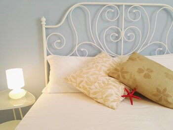 Apulia Tourist Mancaversa Guestroom