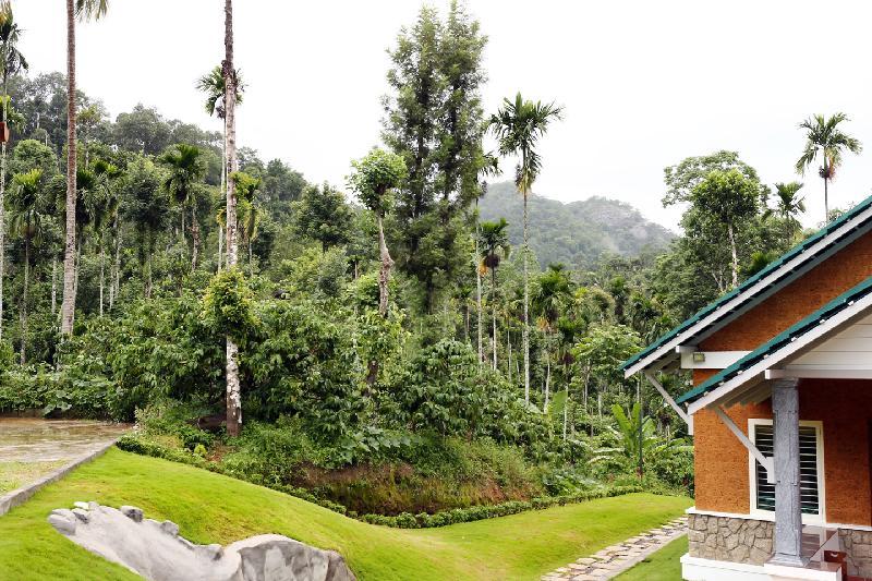 Field View Estate Bungalow 