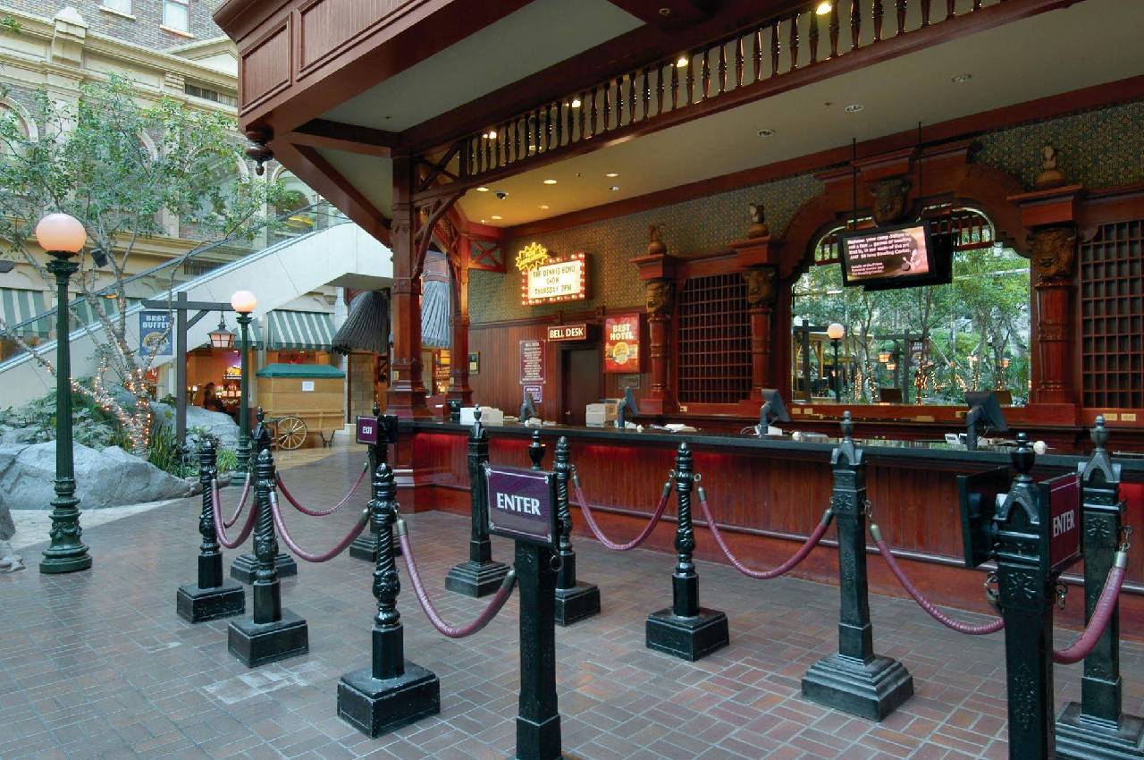 Sam's Town Hotel And Gambling Hall 