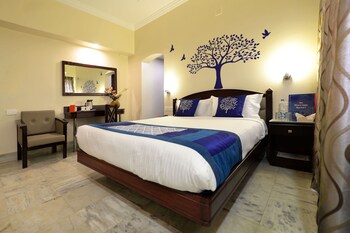 Hotel Bhavani Residency Guestroom