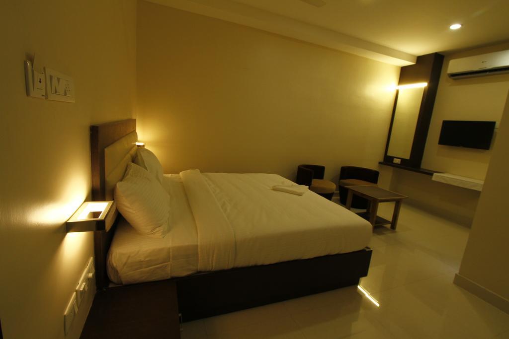 Samy Hotel 