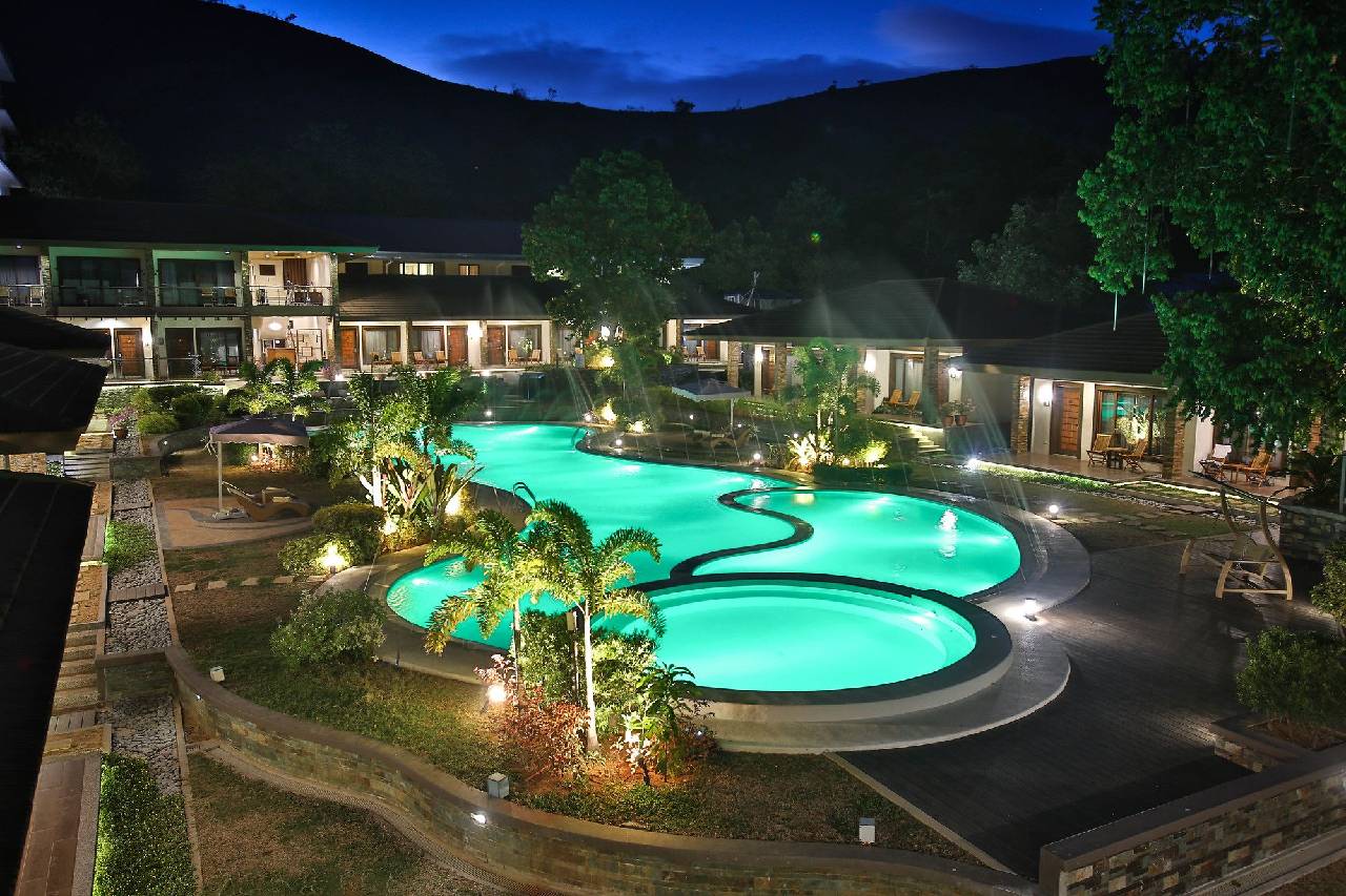 Coron Soleil Express Hotel (كورون سولیل اکسپرس هتل) 