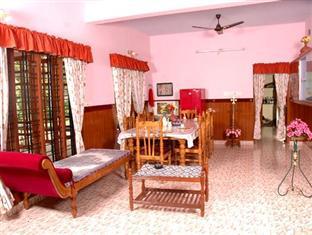 Village Paradise Backwater Homestay 