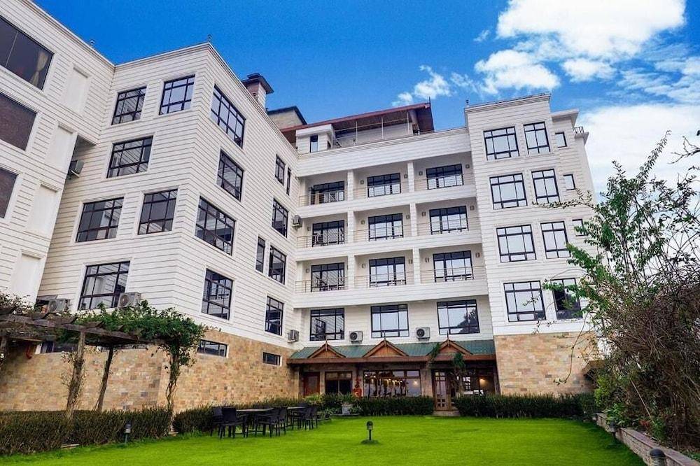 Summit Sobralia Resort & Spa 