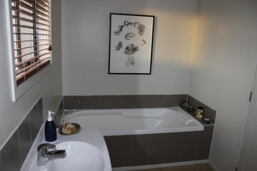 Birds Eye View Bed And Breakfast 