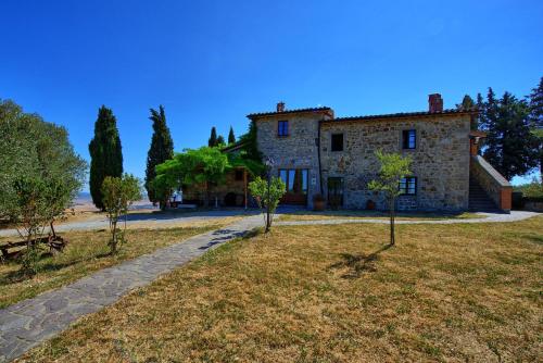 Casale Santa Francesca (كاسال سانتا فرانسسكا) 