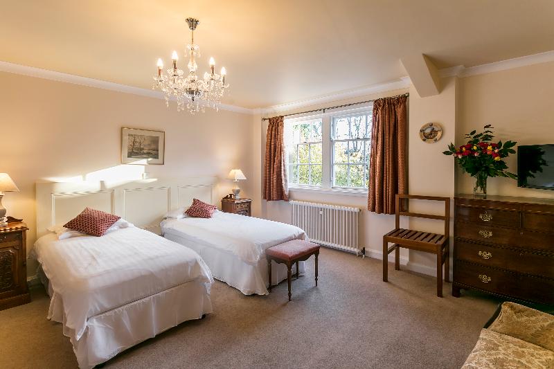 Ednam House Hotel Room