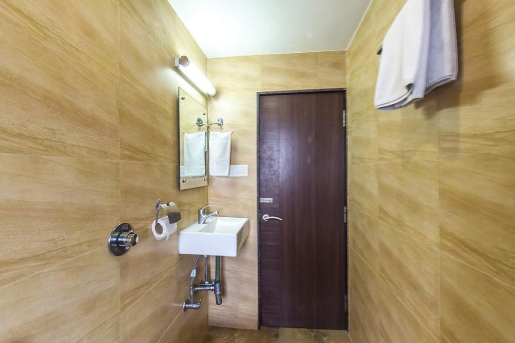 Hotel Kirti 