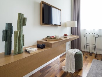 Relais San Giuliano Guestroom