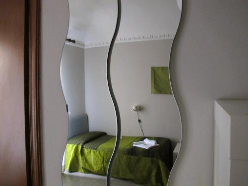 Tomato Backpackers Hotel 