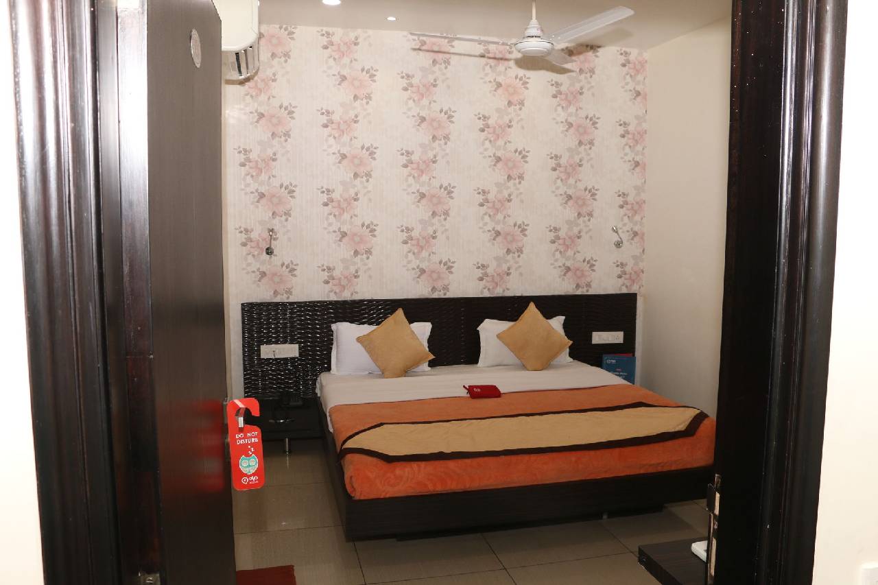 Oyo Rooms Chaura Bazaar Sanglan Shivala 