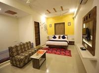 Oyo Rooms Prantij Himatnagar 