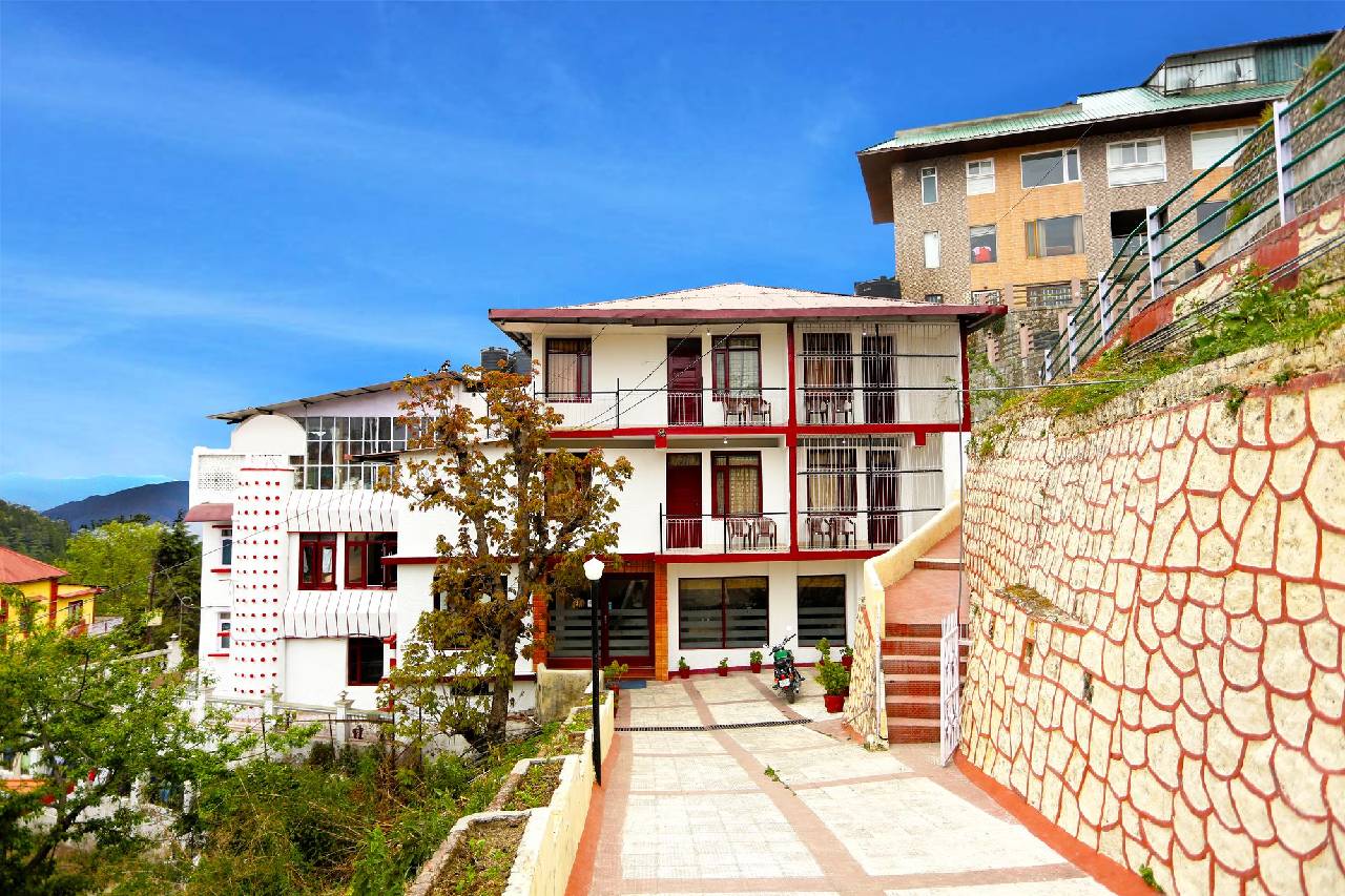 Oyo 3639 Hotel Pioneer 