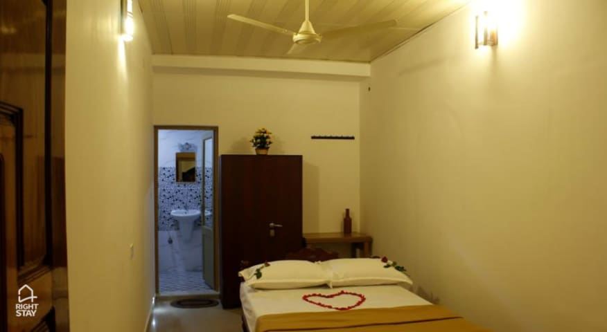 Marari Edens Sea View House 