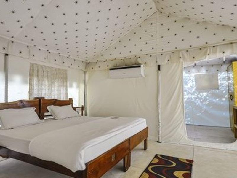 Corbett Woods Resort 