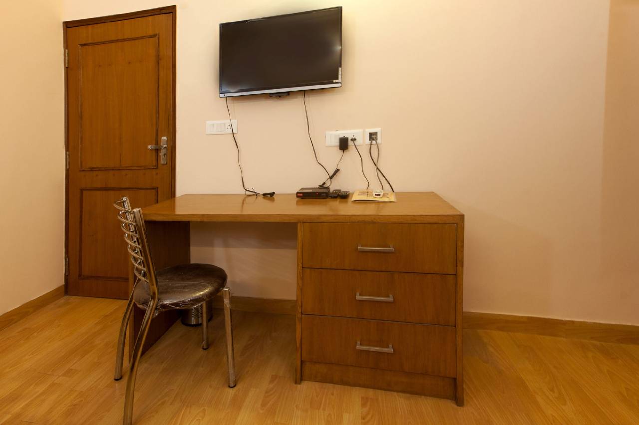 Oyo Rooms Sohna Road Extension 