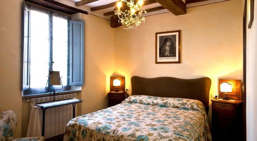 Albergo Ristorante La Pietra 