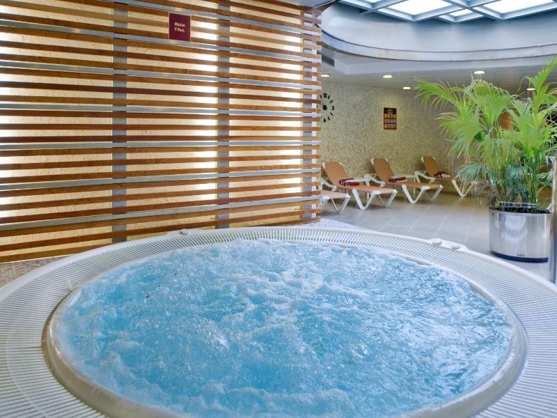 Sumus Stella & Spa (سوموس استلا و اسپا) Sports and Entertainment