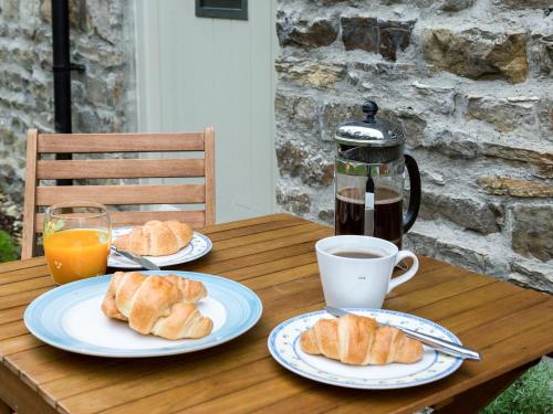 Riverbank Cottage 
