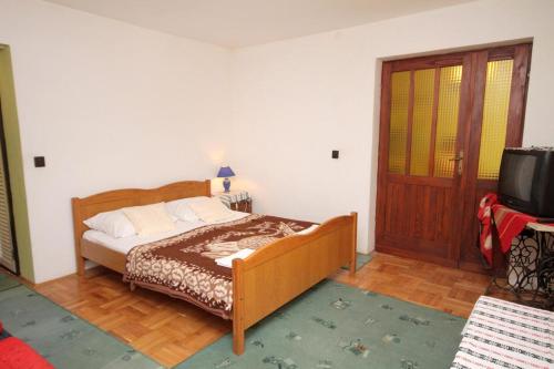 Apartment Novi Vinodolski 5582c 