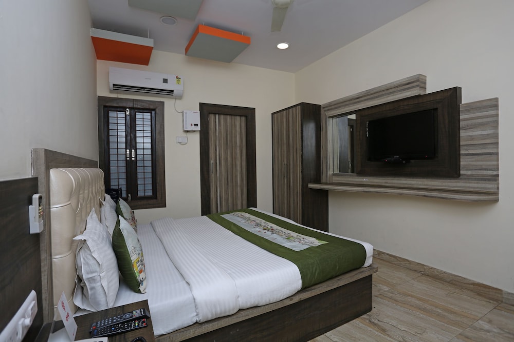 Oyo 4511 Hotel Nagpal (اویو ۴۵۱۱ هتل ناگپال) Guestroom