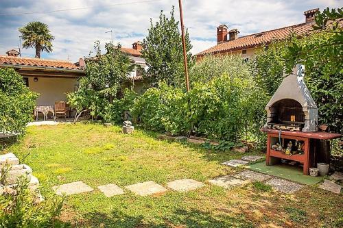 Apartment In Porec With Terrace Wifi Dishwasher 