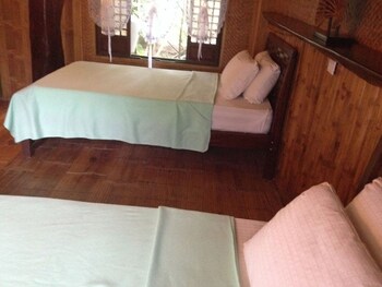 Arangel Farm Villas Guestroom
