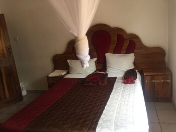 Kana Guest House Guestroom