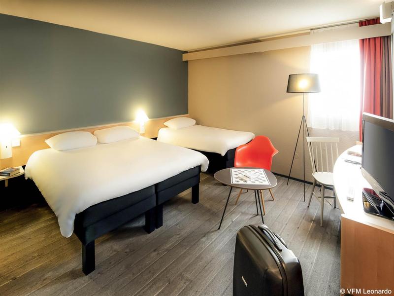 Ibis Nantes Saint Herblain General view