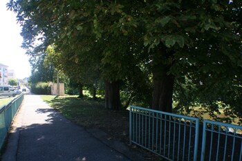 Apartment With In Bar Le Duc With Wonderful City View And (آپارتمان با این بار ل دوك با ووندرفول سیتی ویو اند) City View Apartment With In Bar Le Duc With Wonderful City View And (آپارتمان با این بار ل دوك با ووندرفول سیتی ویو اند) City View