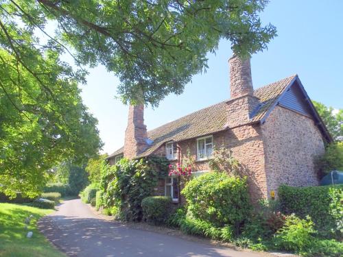 Tudor Cottage 