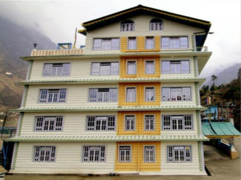 Jain Retreat And Resort Pvt Ltd Lachung Continental 