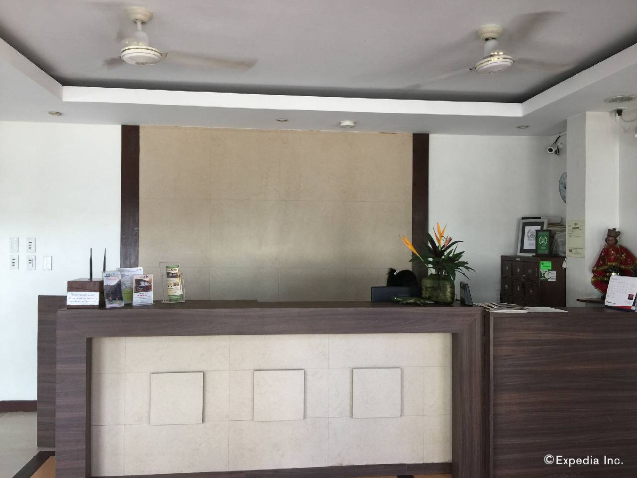 Coron Ecolodge (كورون اكولودج) 