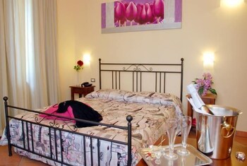 Hotel Marzia Guestroom