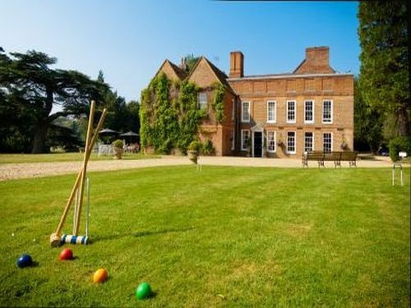 Hallmark Hotel Flitwick Manor Sports and Entertainment