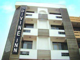 R.k.g. Divine Inn 