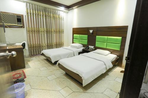 Sylcom Hotel 