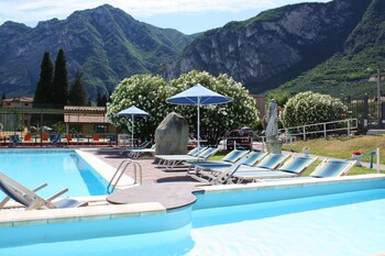 Residence Segattini Outdoor Pool