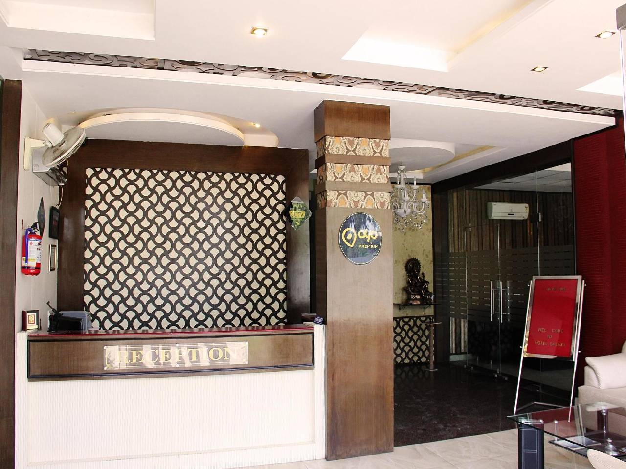 Oyo Premium Mia 
