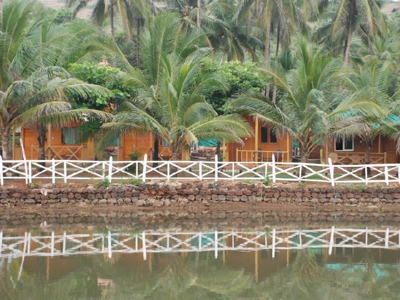 Sea Paradise Guest House 