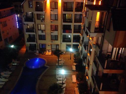 Apartment Raduga 2 (آپارتمان رادوگا ۲) 